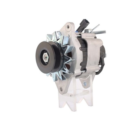 Isuzu KB280 DT Turbo Diesel 4JB1-T Right Hand Fit With Vaccum Pump 50A 12V 1 Groove 3 PIN Alternator