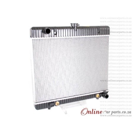 Mercedes Benz W123 2800 1978- Radiator