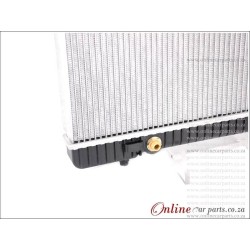 Mercedes Benz W123 2800 1978- Radiator