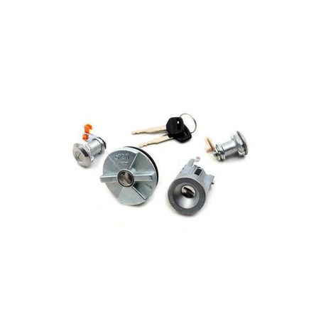 Toyota Hilux 87-98 Fuel Cap Door And Ignition Barrel Kit