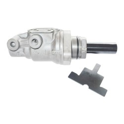 Toyota QUANTUM 2.5 D-4D 2KD-FTV 16V 05-14 20.64mm 2 Hole Mount with Bottle Brake Master Cylinder 