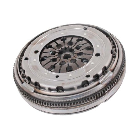 VW CARAVELLE T4 2.5 TDi T/Diesel 75KW ACV 99-05 with Complete Damped Flywheel Clutch Replacement